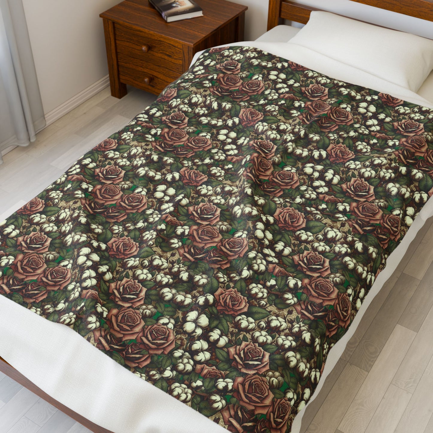 Field of Roses Velveteen Plush Blanket — Beautiful Roses & White Flowers Design